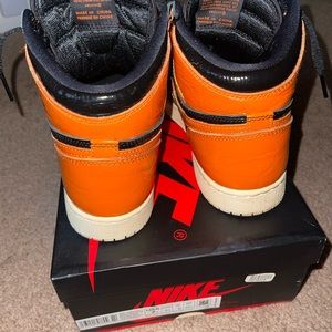 Air Jordan 1s shatter backboard